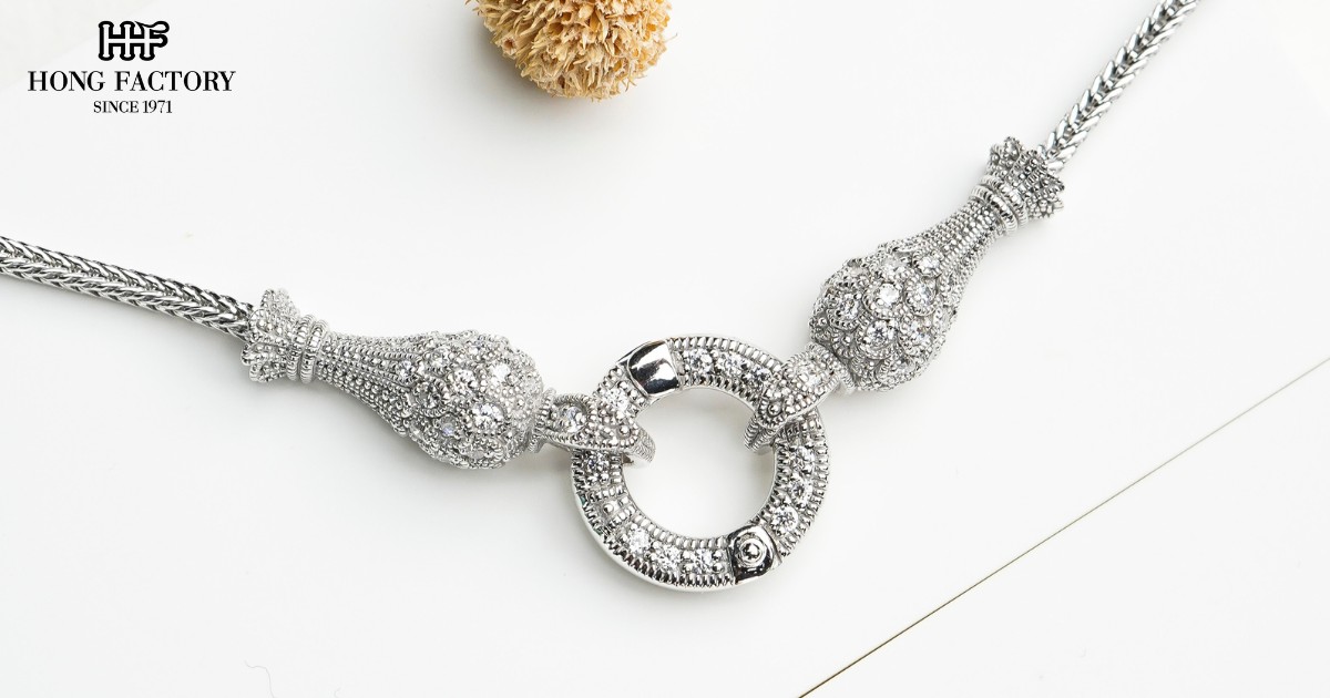 Marcasite Jewelry in Global Fashion History: A Timeless Journey Through Style and Culture